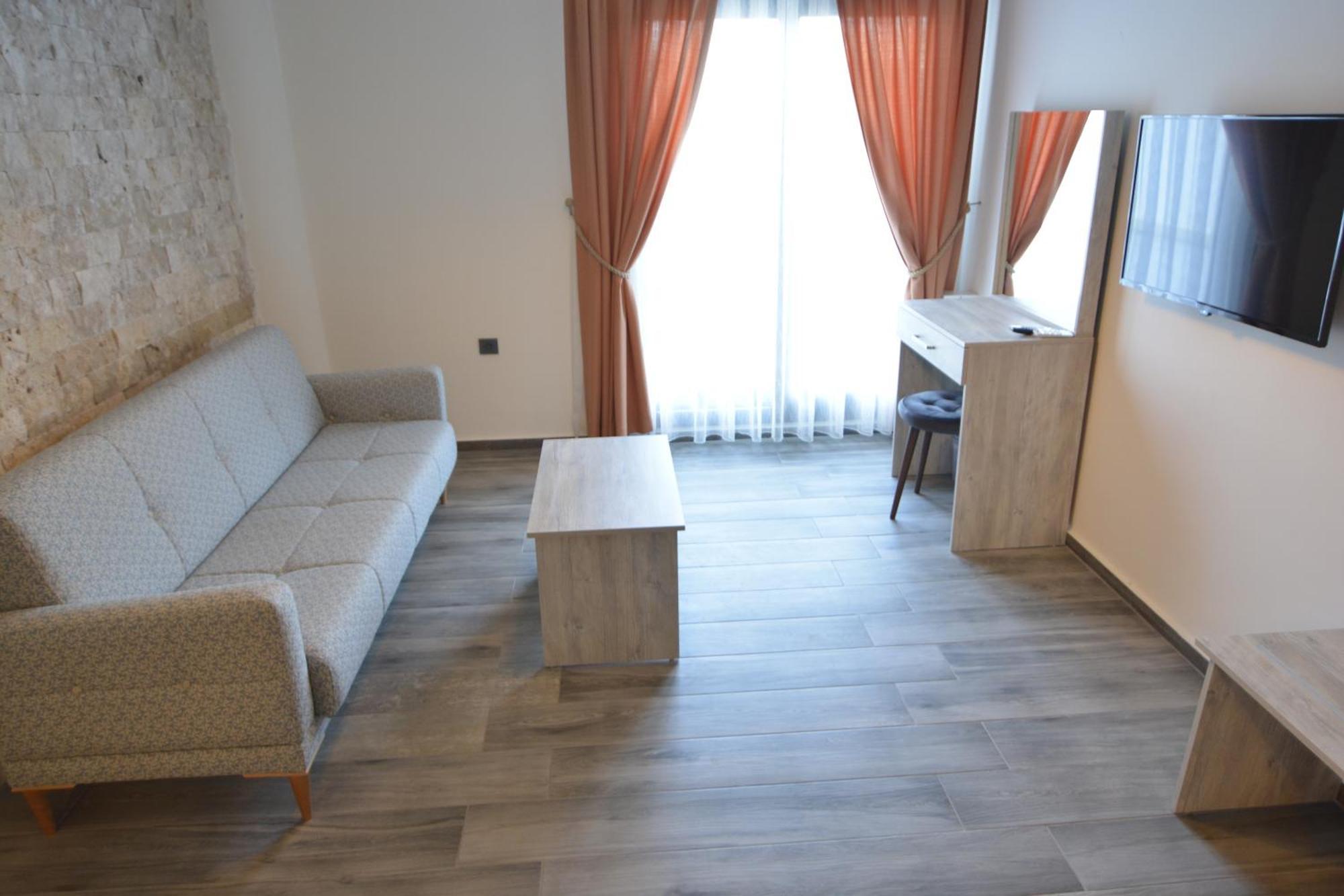 Talles Comfort Boutique Hotel - Alacati - Adult Only מראה חיצוני תמונה